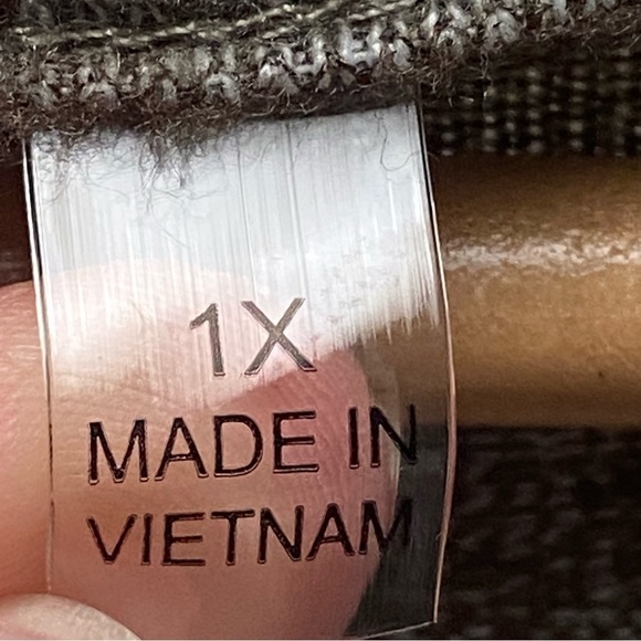 NY Collection Woman Olive Heather with‎ Stud Embellished Shoulders Top - Picture 10 of 10